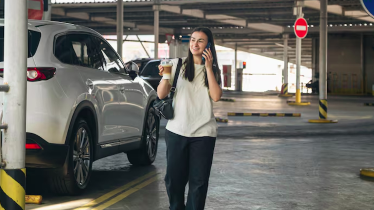 Travel Preparation: Essential Factors for Selecting the Right Airport Parking Lot